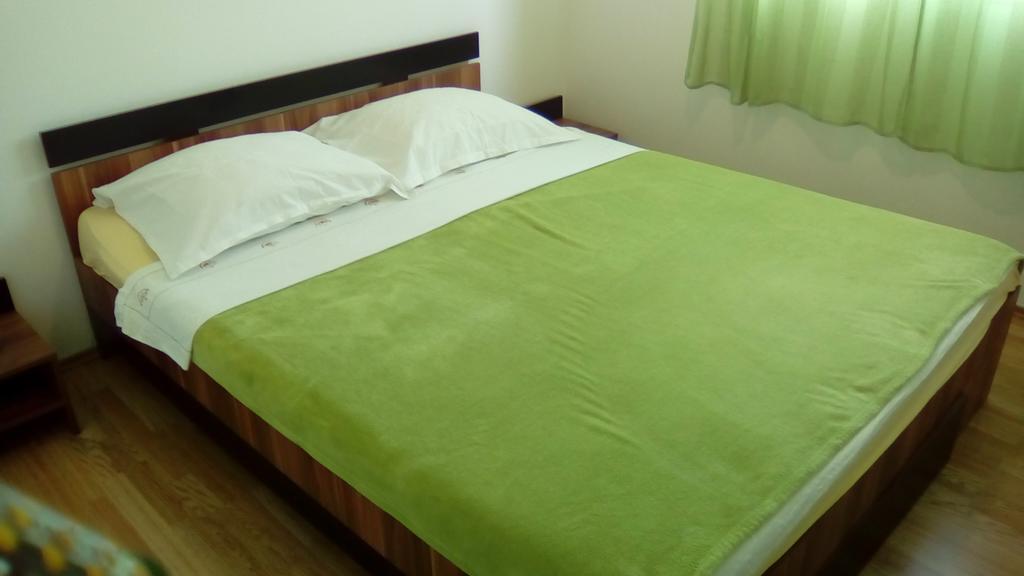 Apartments Mirana Любач Экстерьер фото
